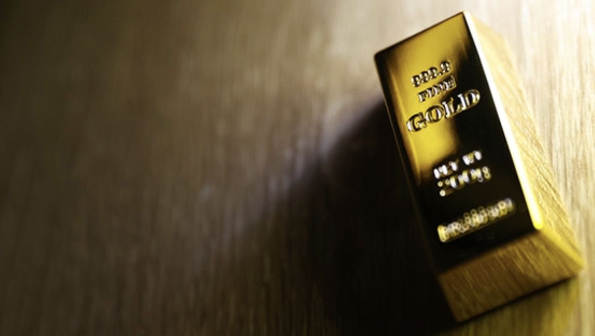 Altın Piyasasında Rekor Temelli Yolculuk: Ons ve Gram Altınla İlgili Güncel Gelişmeler